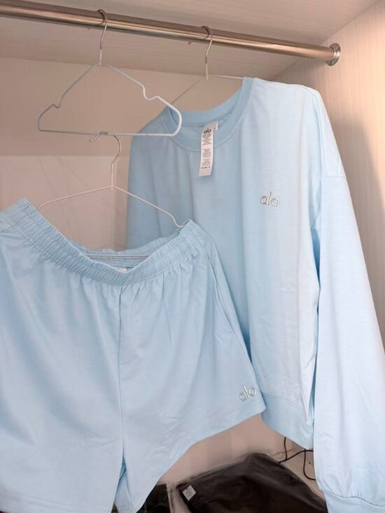 ALO Yoga Pants - alo Yoga Fitness Shorts Set